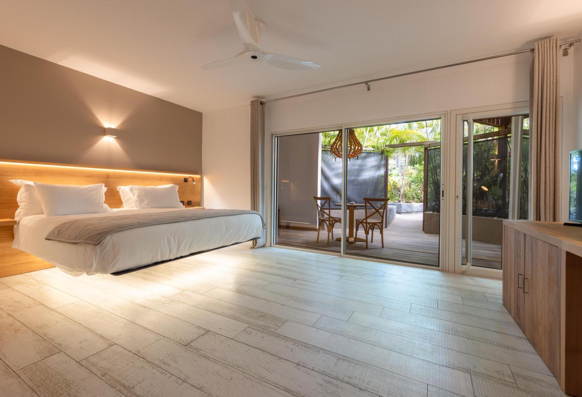 Pearl Beach Hotel 古斯塔维亚 外观 照片